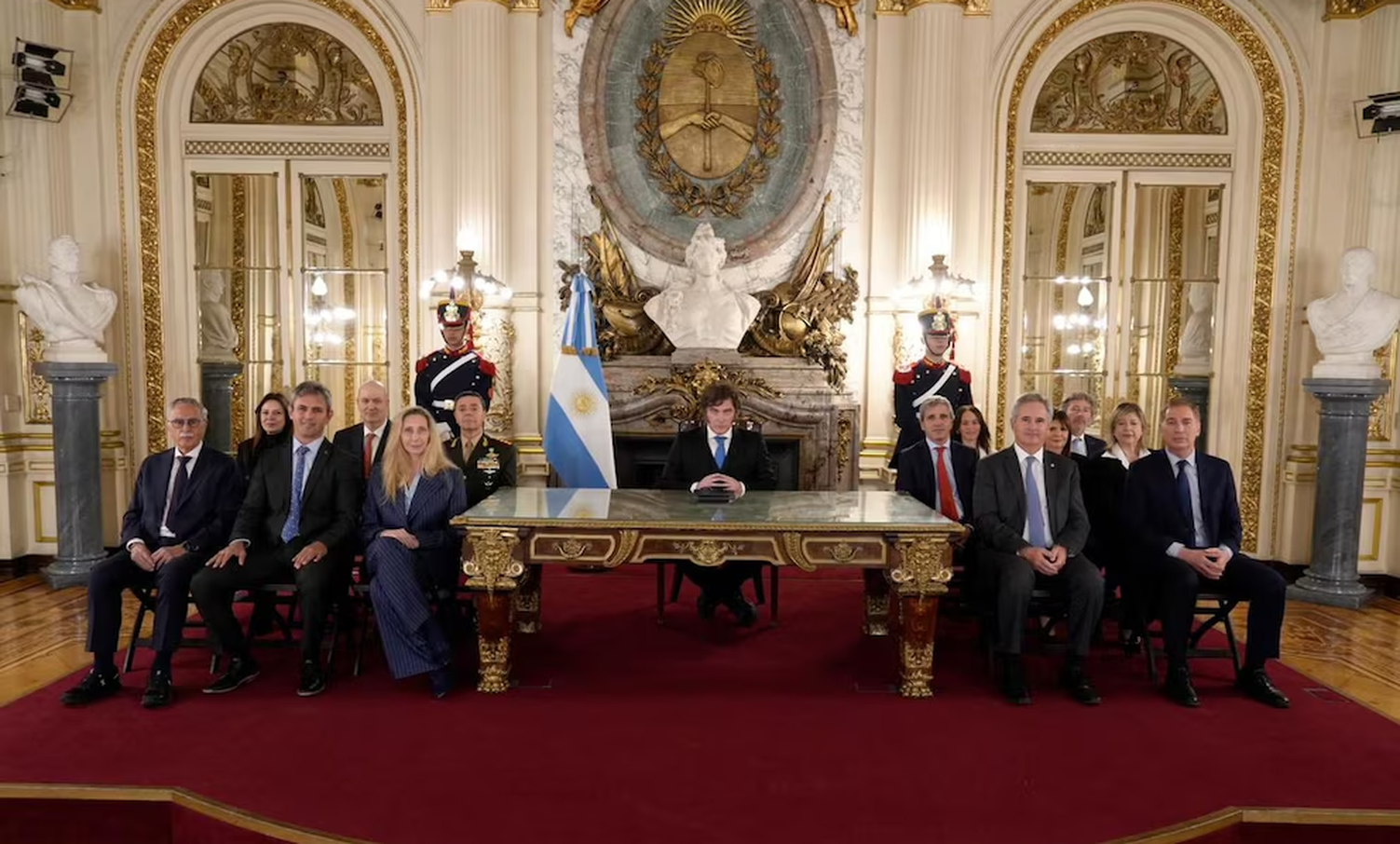 La reacción de la dirigencia sanjuanina post cadena nacional de Milei por Malvinas entre el respaldo y el descreimiento