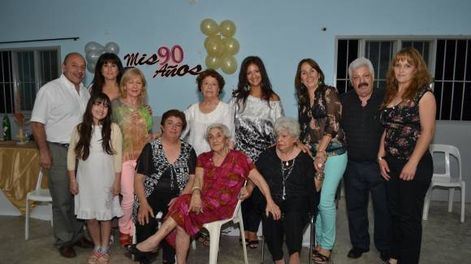 Noventa velitas para Alelí Pugliese