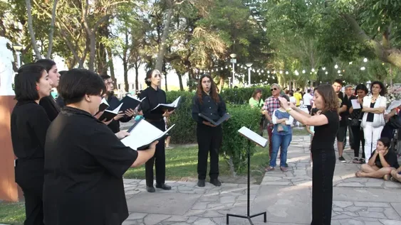 Las melodías saldrán de las aulas