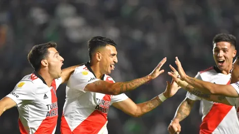 River dio un paso clave: ganó y es el único escolta de Racing