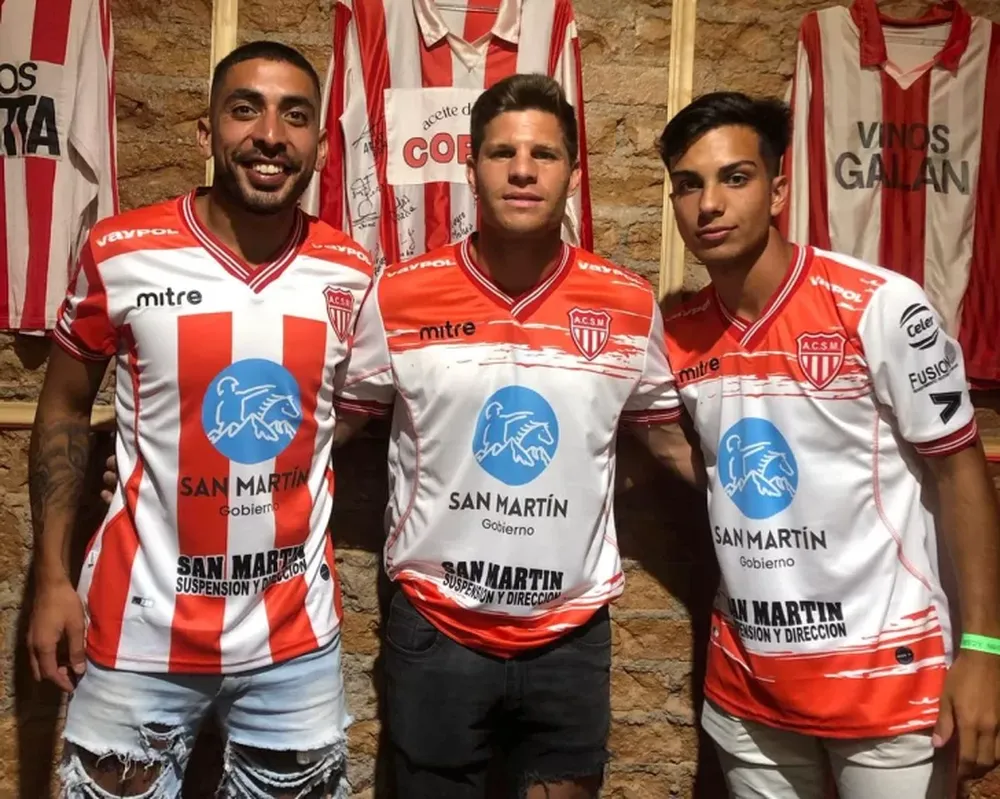 Los sanjuaninos que son multitud en un club mendocino del Federal “A”