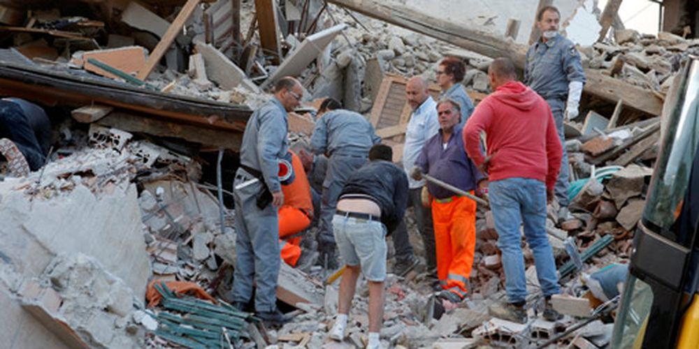 Un nuevo sismo de 4,4 grados y numerosas réplicas llevan temor tras el terremoto en Italia