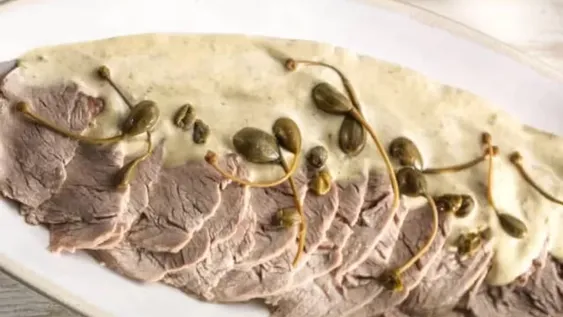 El vitel toné es un clásico de la mesa navideña argentina.