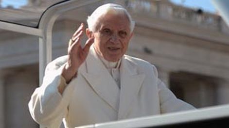 Benedicto XVI dejó la sede del Vaticano