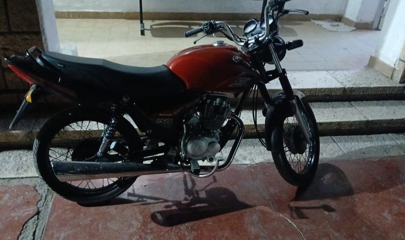 Detuvieron a un menor en Chimbas: corría picadas en una moto robada