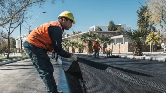 La repavimentación de Avenida Libertador inclusó un sistema nuevo que garantiza durabilidad.