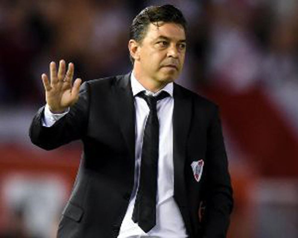 Algo de acción adentro de la burbuja