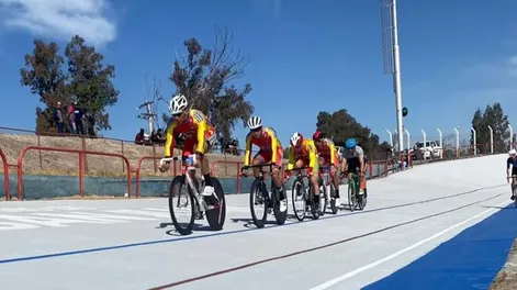 Por el Zonda, los ciclistas no pudieron completar el debut en la pista