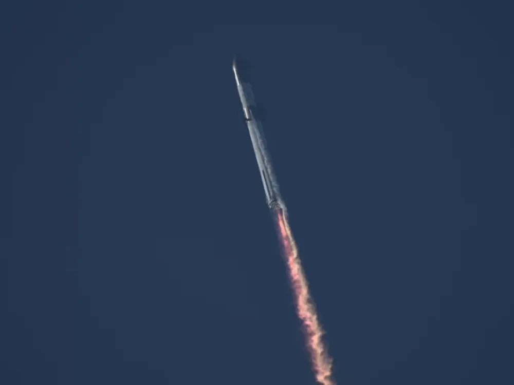 El cohete Starship, el más potente de la historia, explotó en el aire tras su despegue