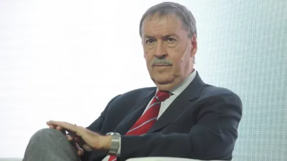 El gobernador de Córdoba Juan Schiaretti se bajó el sueldo