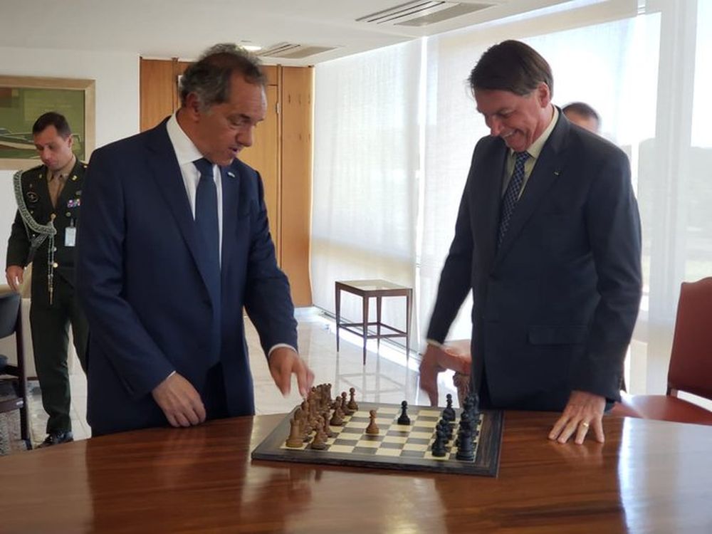 Bolsonaro recibió a Scioli y dijo que espera “lo mejor” para Argentina