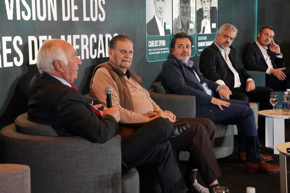 Los líderes del sector inmobiliario analizaron el escenario actual durante el panel “Radiografía del sector y perspectivas en la visión de los líderes del mercado”.