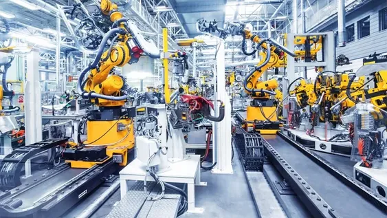 Según una consultora, la industria cayó un 11,6% en marzo