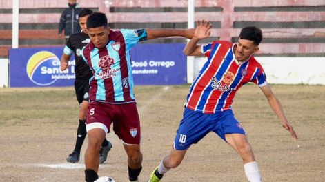 Ganador. Atlético Alianza empezó firme en el Clausura goleando a Peñarol en Santa Lucía. Ph: TM.