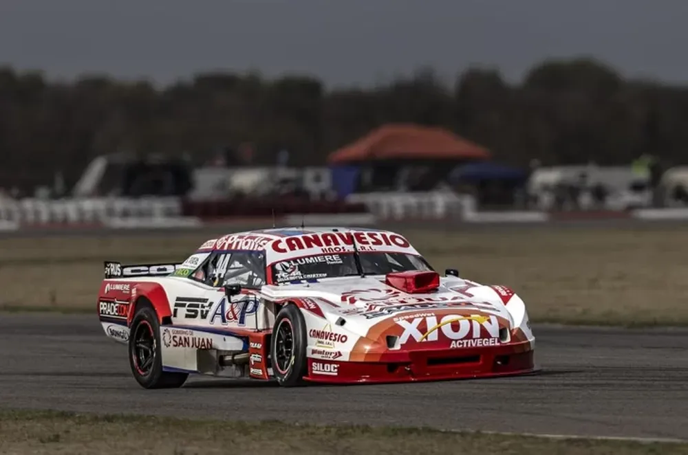 San Luis es tierra prohibida para Della Motta que no pudo terminar la carrera