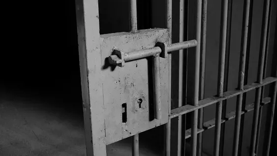 se hizo pasar por pasajero de uber y termino condenado con prision por asaltar al conductor