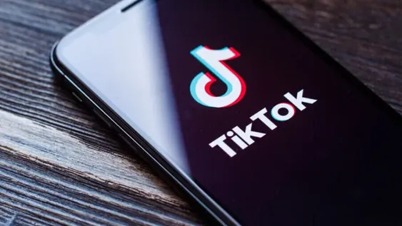 La OMS está en contra del pasaporte verde de vacunación para viajes internacionales