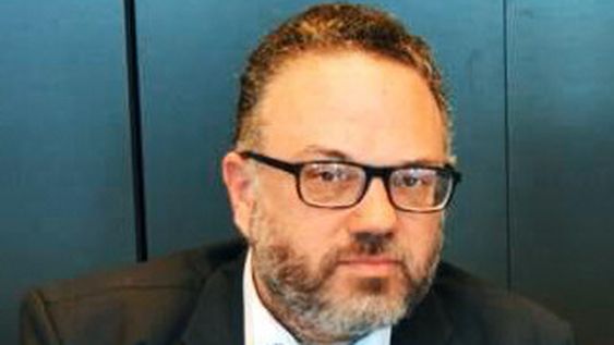 Kulfas llega con fondos para fortalecer el desarrollo productivo