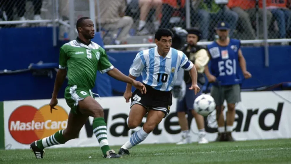 Se cumplen 26 años del inesperado último partido de Maradona en la Selección