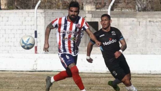 Peñarol tropezó en su visita a Bolívar