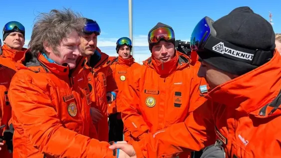 En la Antártida, Milei dio un giro en su agenda ambiental