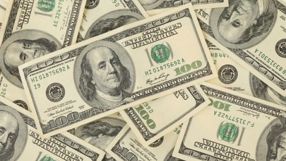 El dólar subió dos centavos y se ubicó en $17,96