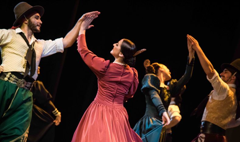 El Día del bailarín folclórico se celebra el 13 de septiembre, en homenaje a El Chúcaro (foto gentileza Ballet Folclórico Nacional)