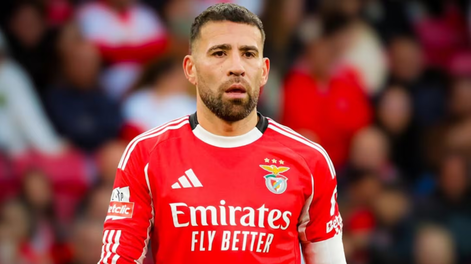 Nicolás Otamendi. Nicolás Otamendi.