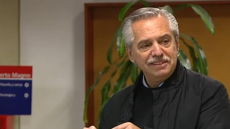 Alberto Fernández luego de votar: “Empezamos un proceso electoral que terminará seguramente en noviembre”.
