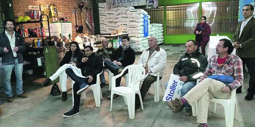 Charla sobre fertilización poscosecha en olivos