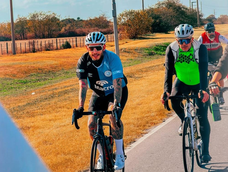 tras la consagracion de belgrano, ulises bueno cumplio su promesa y fue en bicicleta hasta alta gracia tras la consagracion de belgrano, ulises bueno cumplio su promesa y fue en bicicleta hasta alta gracia