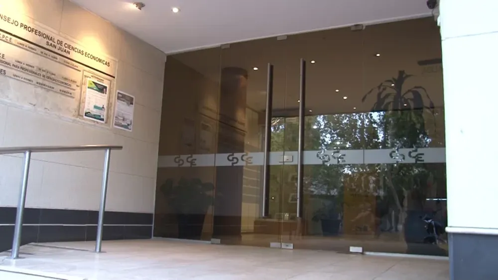 Disertación de la Caja de Previsión para profesionales de las Ciencias Económicas de San Juan