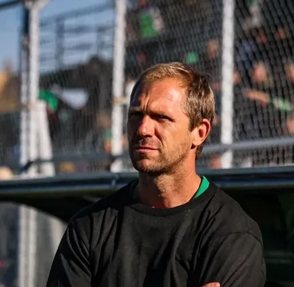 Sereno. Alejandro Schiapparelli quiere un San Martín intenso para recuperarse en la Primera Nacional.