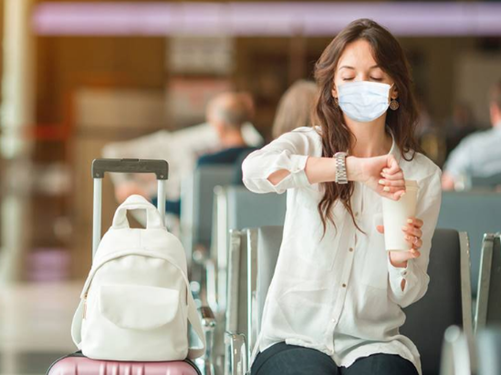 Ómicron continúa extendiéndose en el mundo pero sin causar muertes hasta el momento