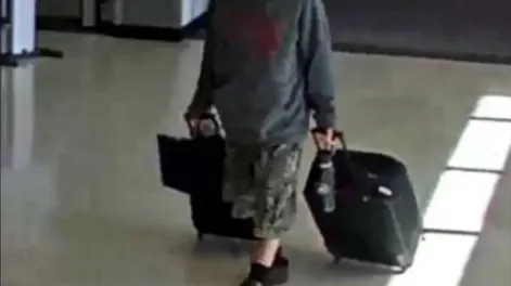 EEUU: detuvieron a un hombre que intentó subirse al avión con explosivos