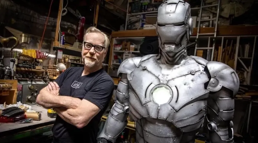 Construyó un traje de Iron Man que puede volar