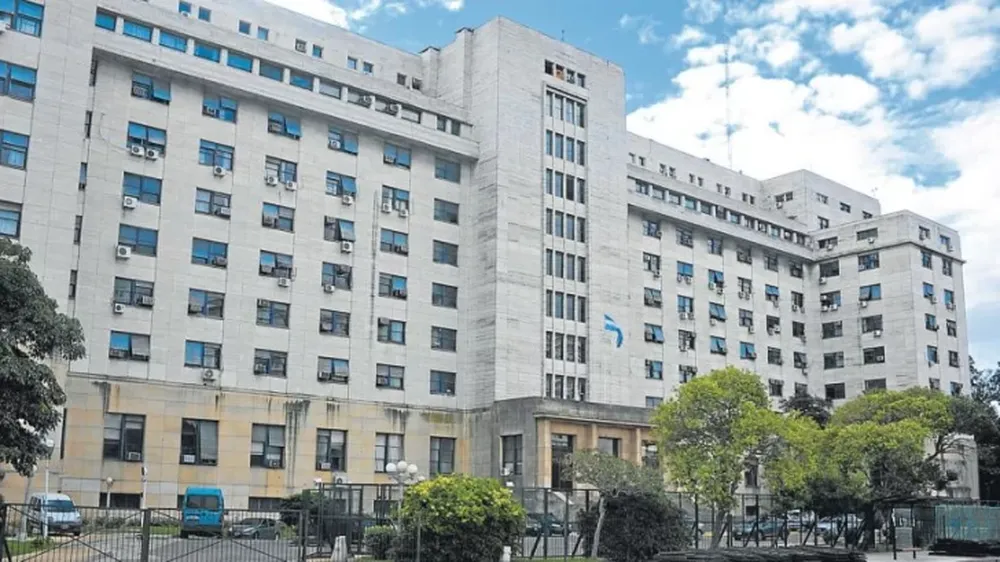 Se entregó otro exsecretario de los Kirchner y ahora solo queda un prófugo