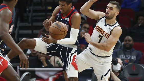 Campazzo arrancó de gran forma