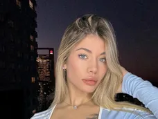 Candela Arizaga, la mujer que encontraron caminando desnuda y que vinculan con Facundo Moyano, quien está demorado en una comisaría