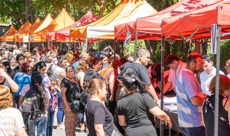 Más de 30.000 personas participaron en los operativos integrales de San Juan Cerca durante el 2025.