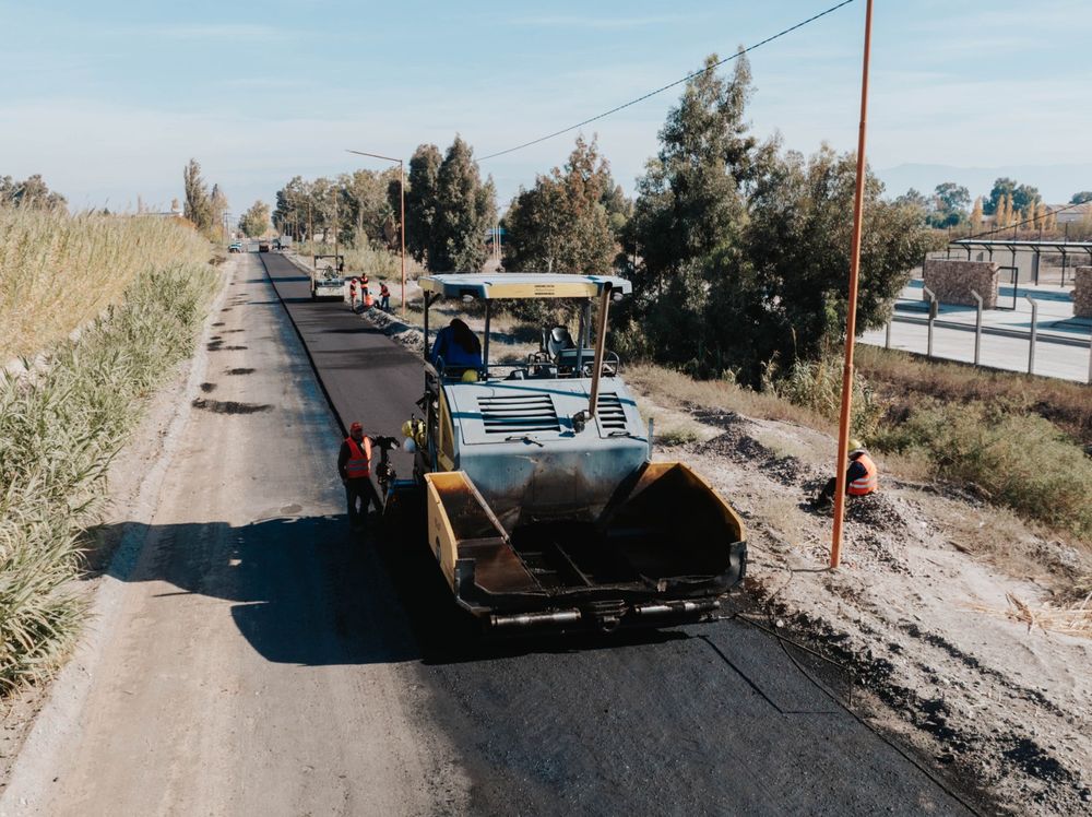 Arrancó la obra de pavimentación de Calle Divisoria, en el departamento Angaco.