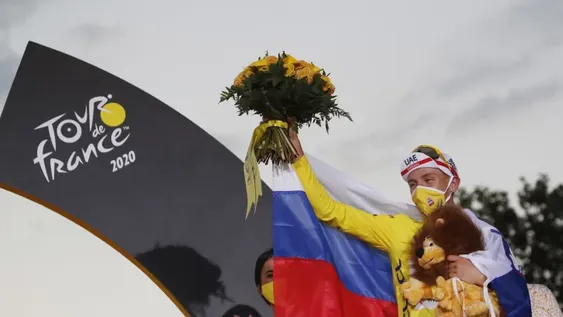 Pogacar tuvo su paseo triunfal