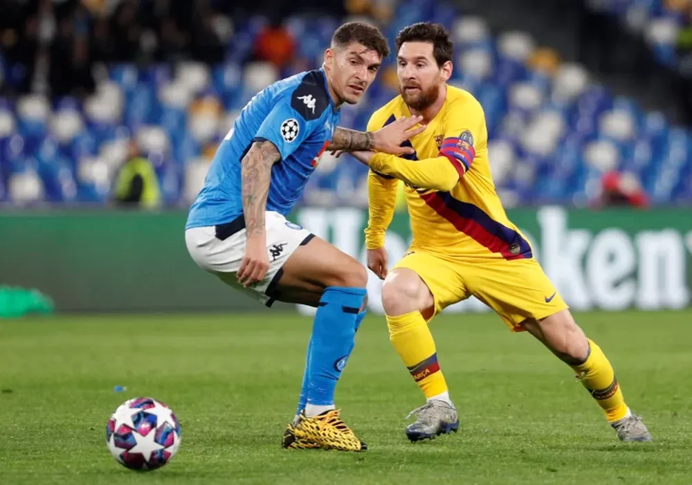 El Barcelona consiguió un valioso empate en su visita a Nápoli