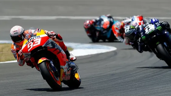 Marquez se quebró en su ley