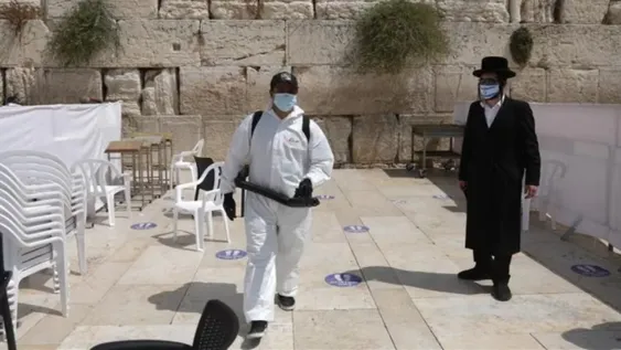 Israel: creen que un medicamento antiparasitario podría ser prometedor contra el COVID-19