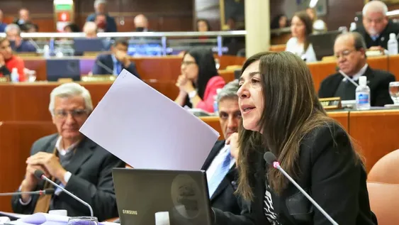 Al giojismo le refregaron el respeto a la conducción y fallas en su gestión