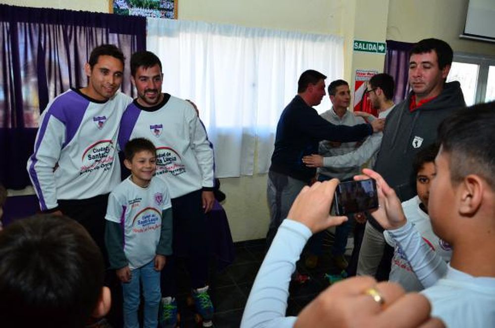 Exitoso cierre de la clínica dictada por Romero y Oliva