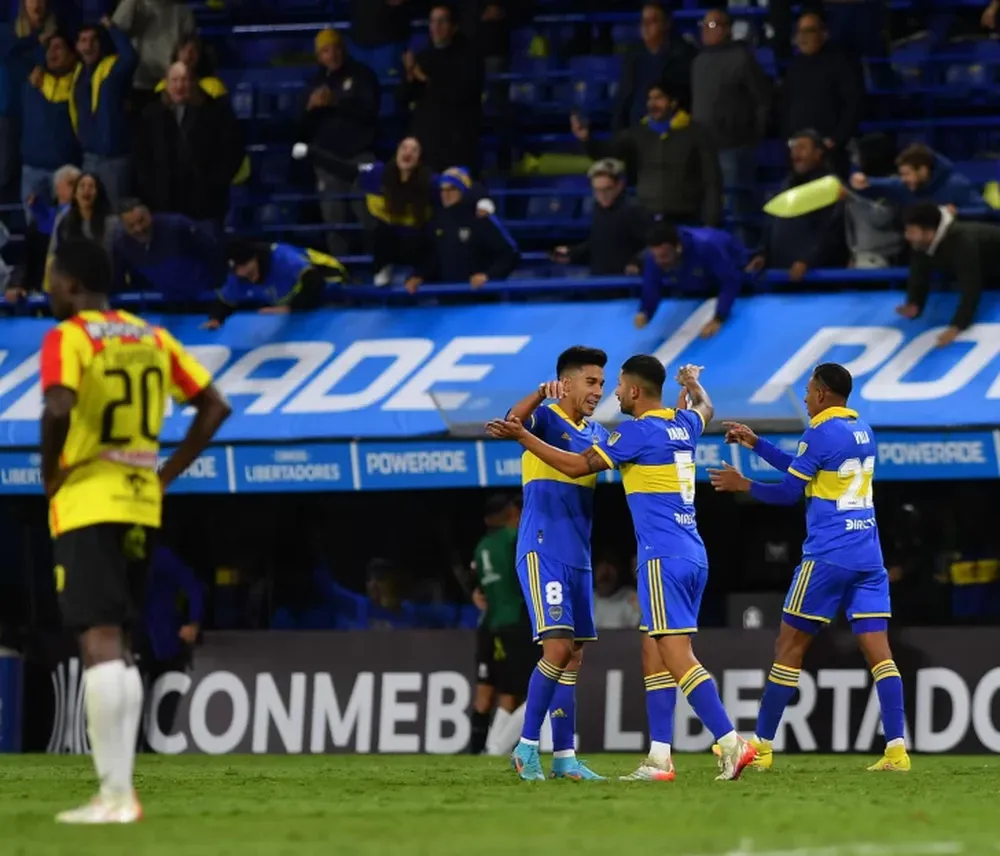 Boca salvó la ropa en el mismo final