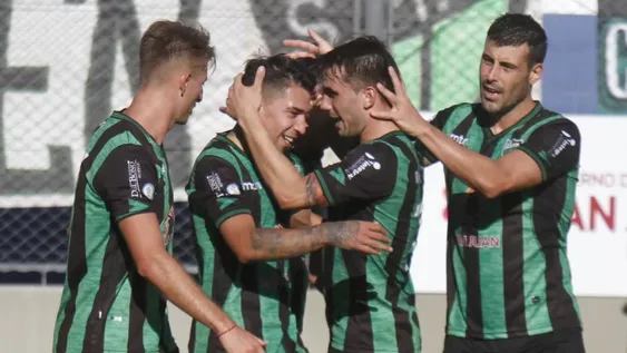 San Martín se repuso de la caída y goleó a Temperley por 4 a 1