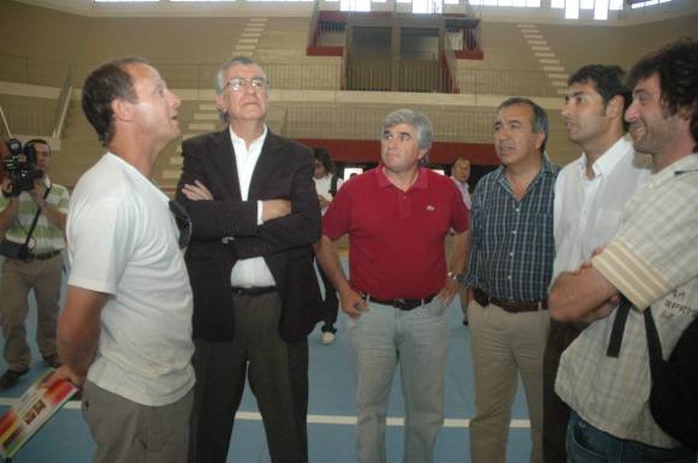 Gioja insistió con la Davis